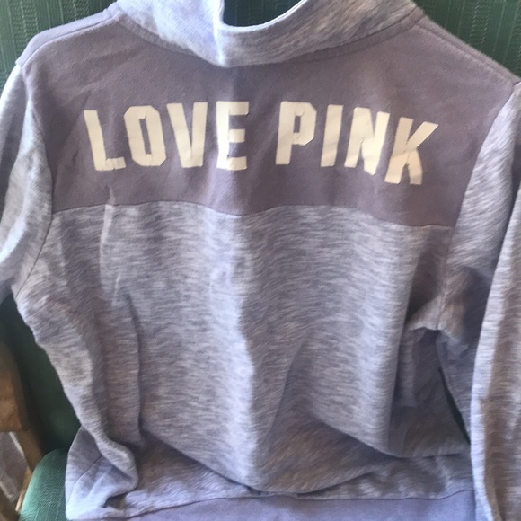 Pink sweater - Picture 3 of 3